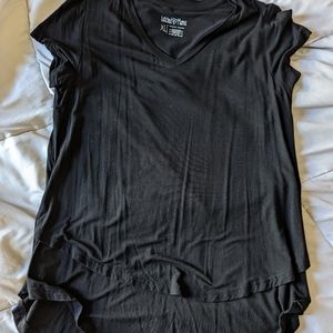 Latched Mama boyfriend nursing tee